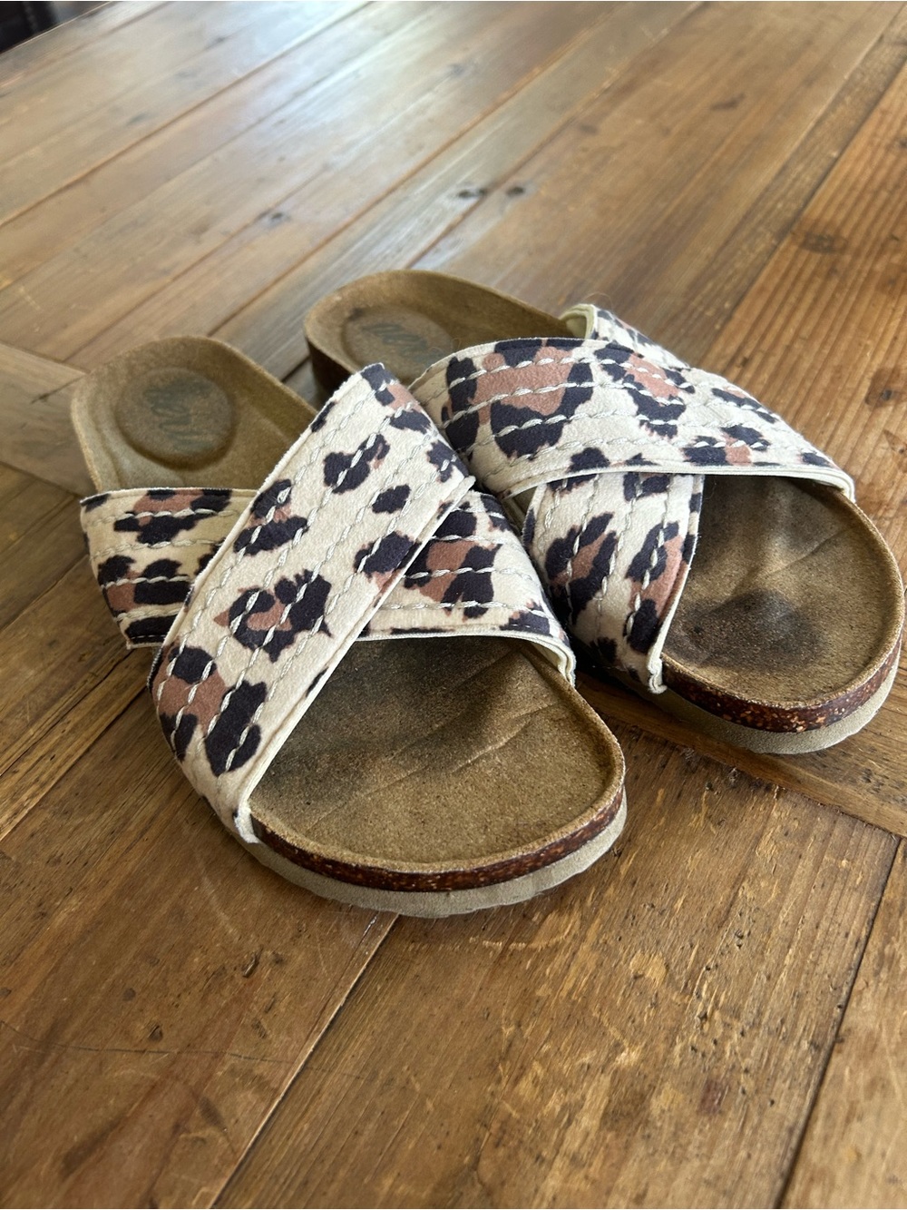 aerie Leopard Print Crossover Slide Sandals - Brown/Black/Cream